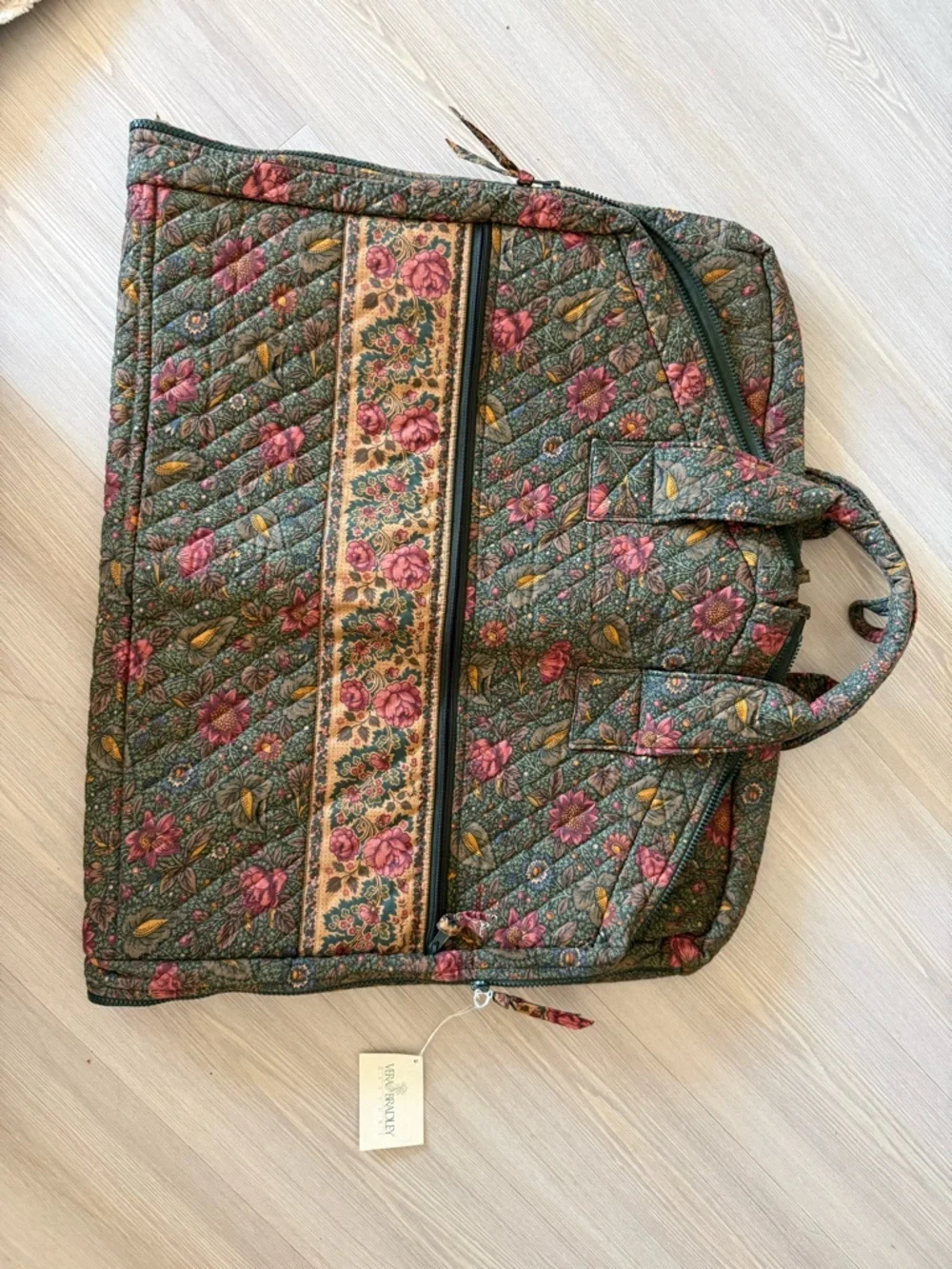 Vera Bradley NWT Quilted Garment Bag 100% Cotton